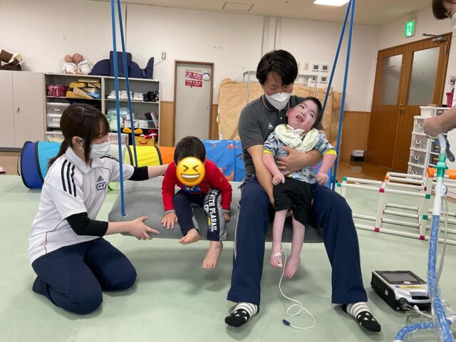 #重症心身障害児　#重症心身障害　#障がい児　#障害児　#肢体不自由児　#医療的ケア児　#早産児　#低出生体重児　#脳性まひ　#脳性麻痺　#脳室周囲白質軟化症　#PVL  #低酸素性虚血性脳症　#筋ジストロフィー　#筋疾患　#骨系統疾患　#神経筋疾患　#遺伝子疾患　#脊髄性筋萎縮症　#小児リハビリ　#小児リハ　#障害児リハビリ　#大阪府　#四天王寺和らぎ苑　#富田林市　#重症心身障害児施設　#児童発達支援